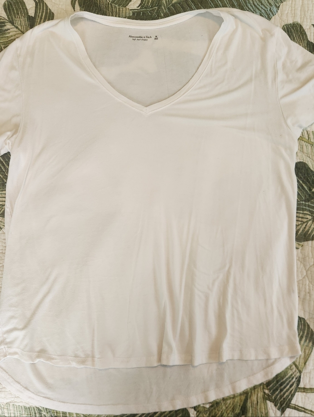 Abercrombie & Fitch White V-Neck Sleep Tee